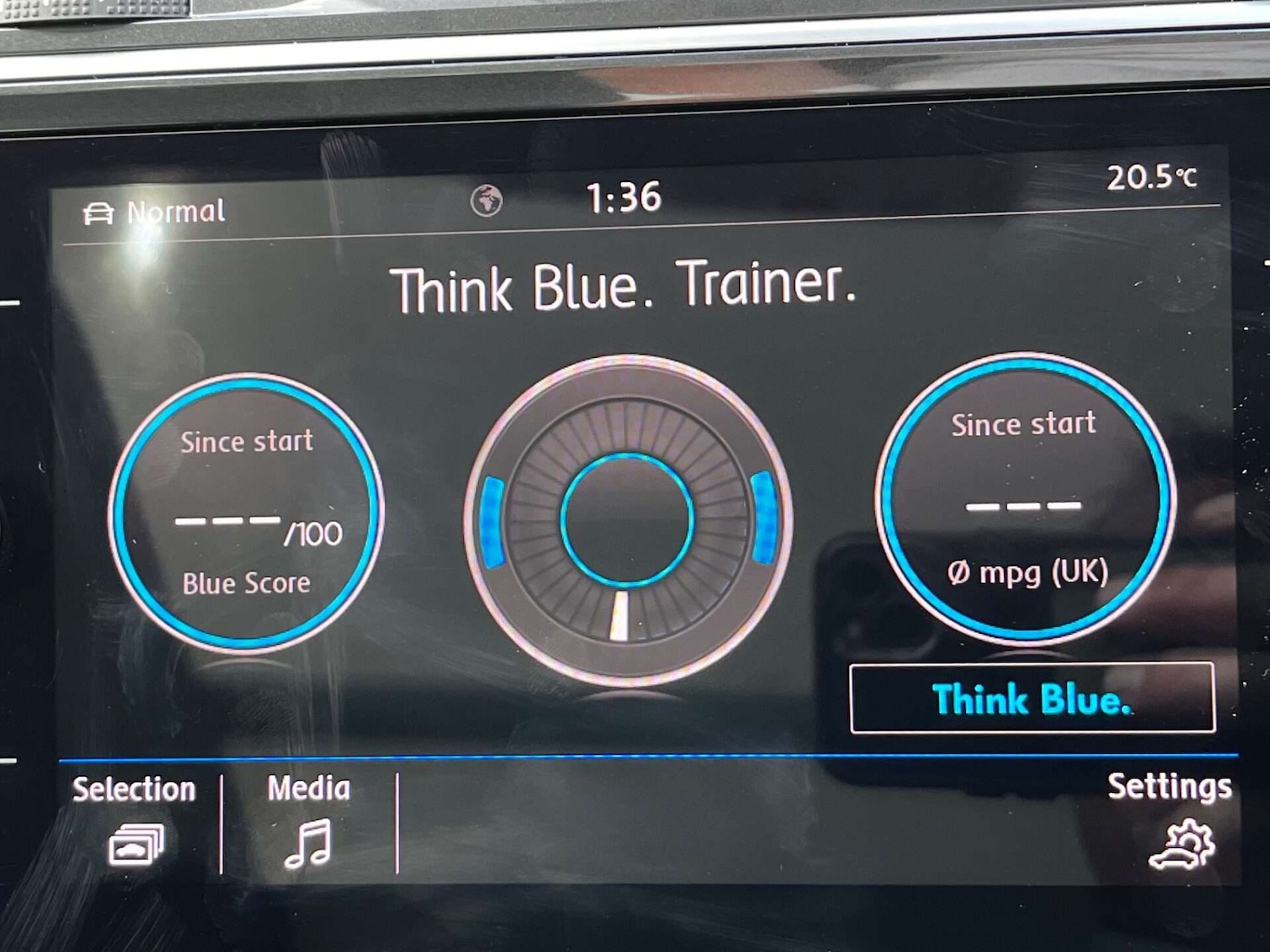 Used Volkswagen Tiguan 2020 for sale - 76905321: Photo 44