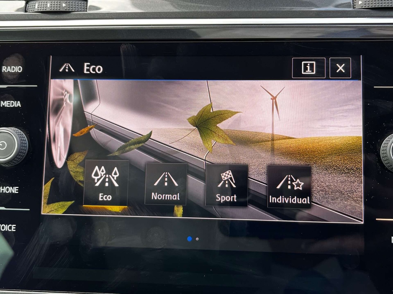 Used Volkswagen Tiguan 2020 for sale - 76905321: Photo 51