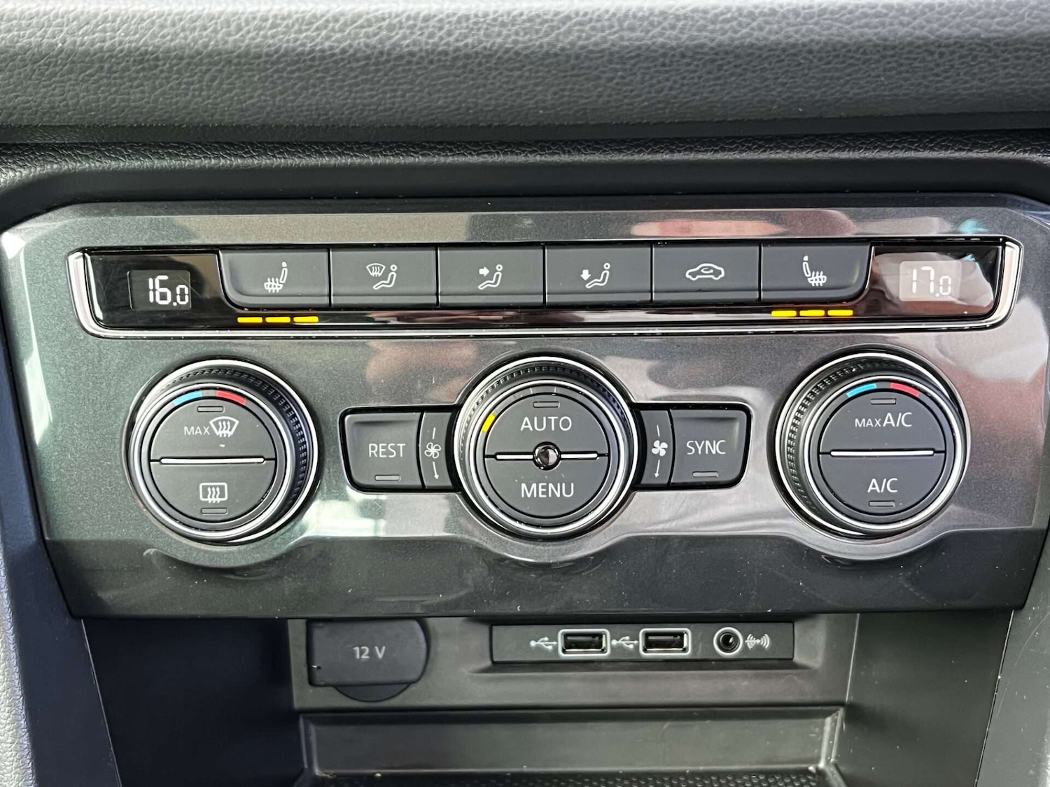 Used Volkswagen Tiguan 2020 for sale - 76905321: Photo 59