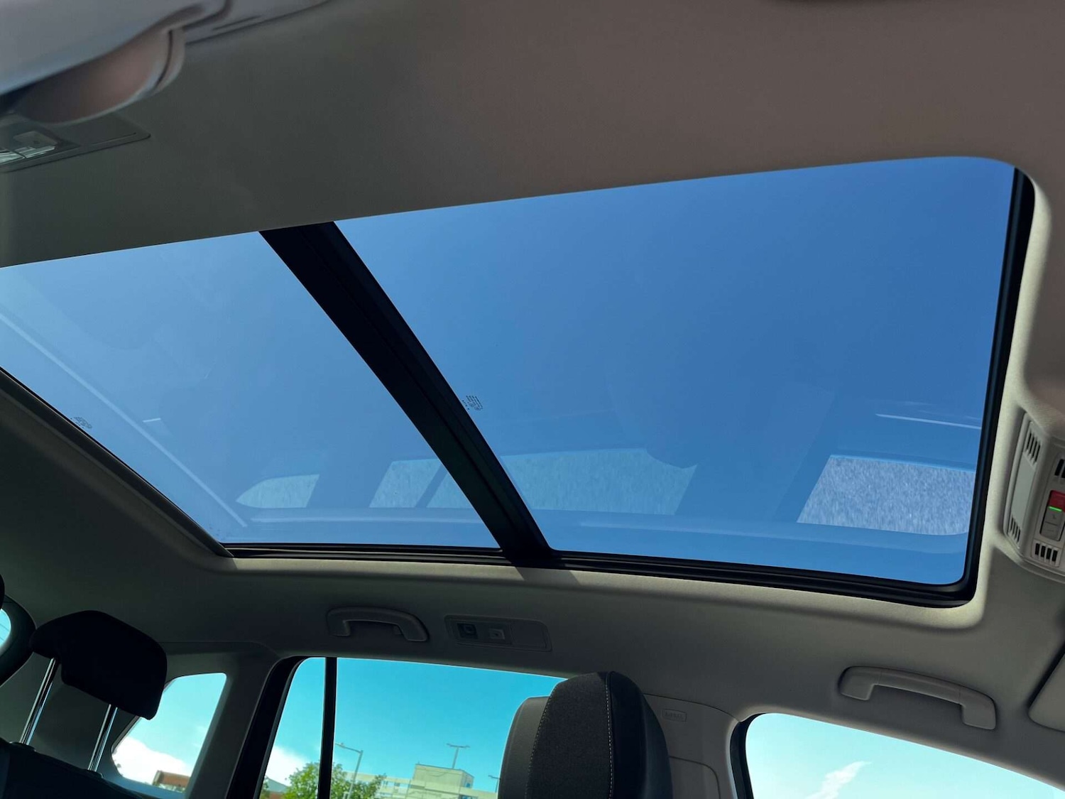 Used Volkswagen Tiguan 2020 for sale - 76905321: Photo 88