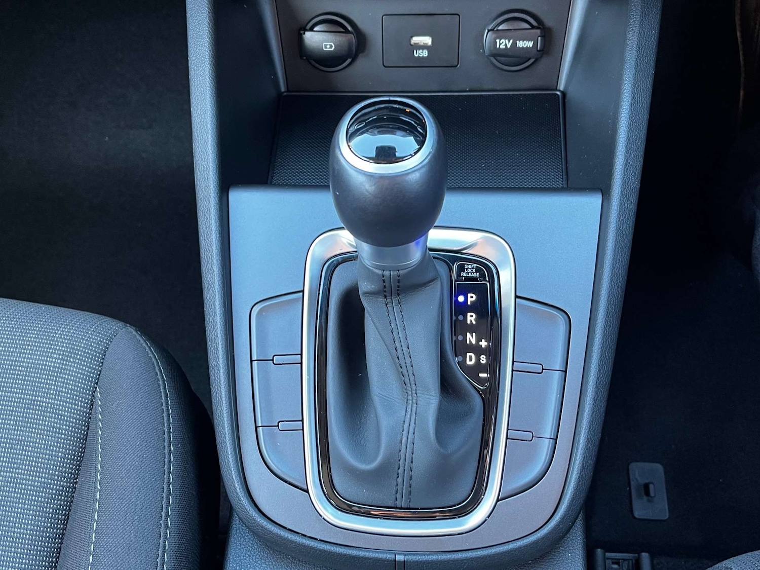 Used Hyundai KONA 2022 for sale - 77211737: Photo 50