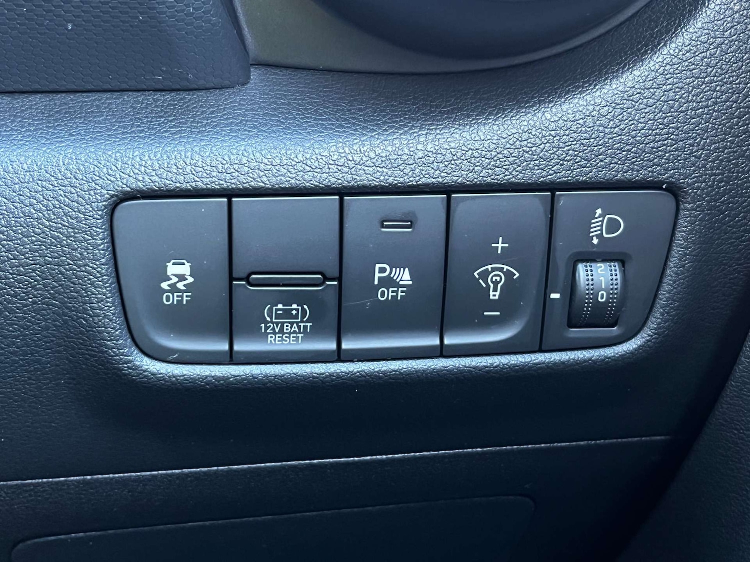 Used Hyundai KONA 2022 for sale - 77211737: Photo 58