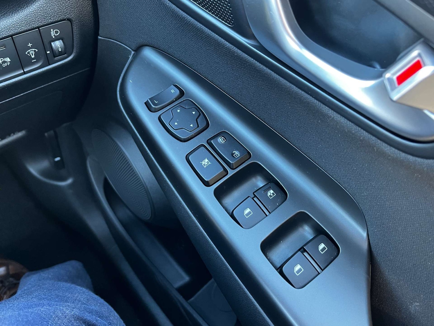 Used Hyundai KONA 2022 for sale - 77211737: Photo 60