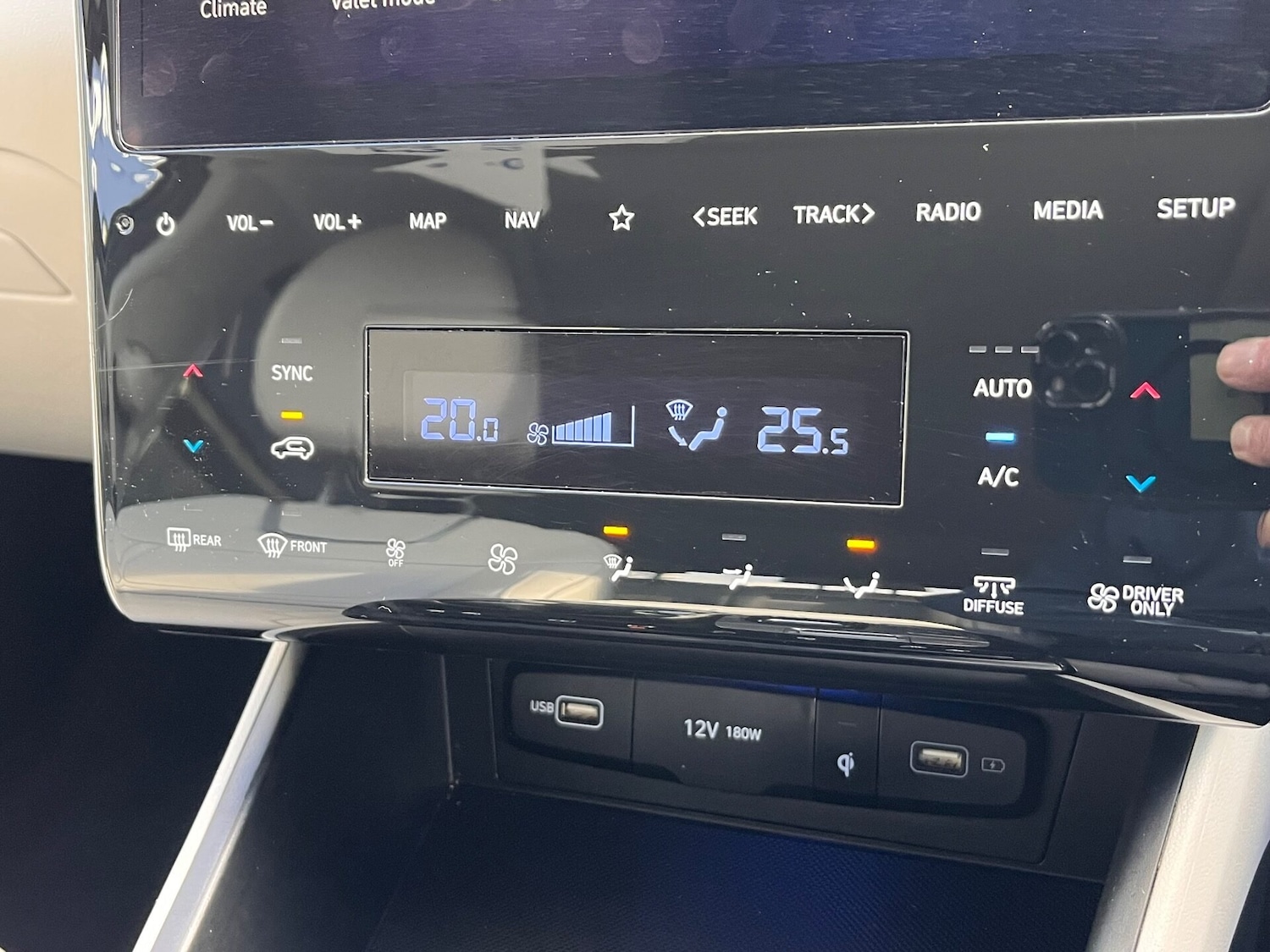 Used Hyundai TUCSON 2023 for sale - 76352340: Photo 49