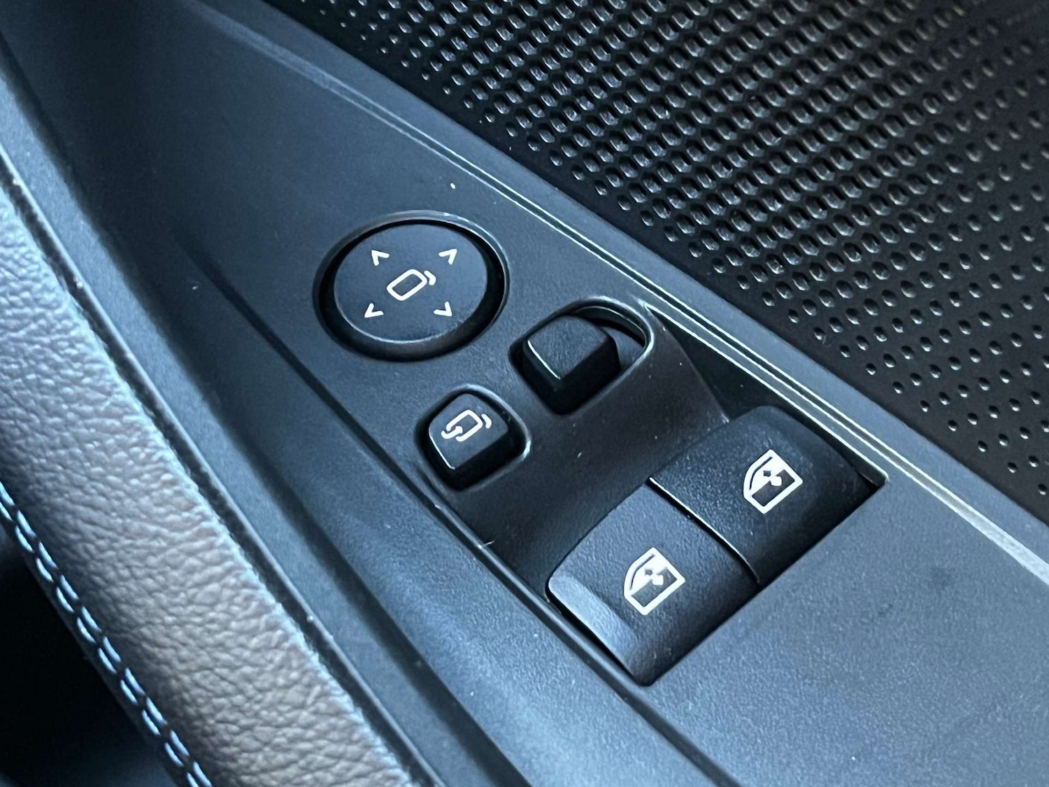 Used BMW 4 Series 2022 for sale - 77022645: Photo 80