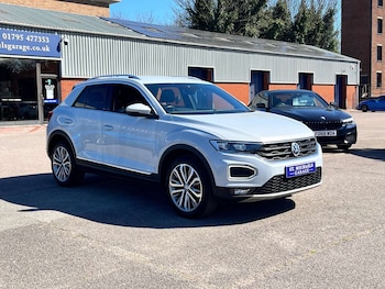Used Volkswagen T-Roc 2018 for sale - 78134668: Photo