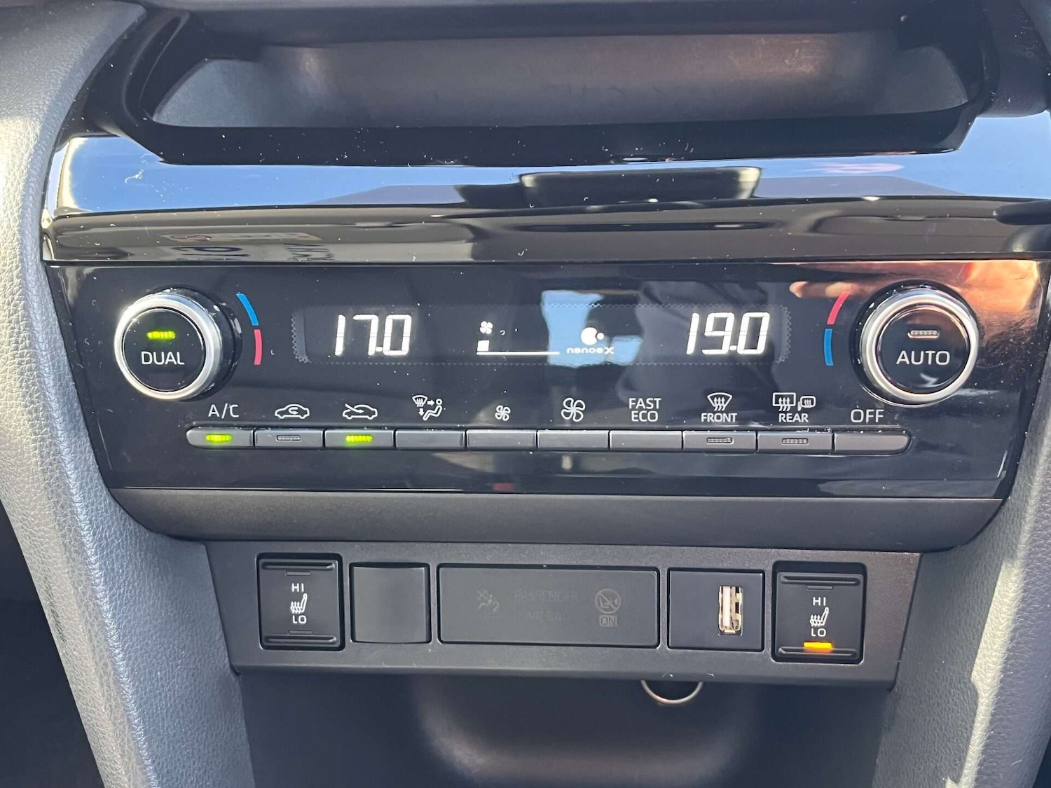 Used Toyota Yaris Cross 2022 for sale - 76957853: Photo 49