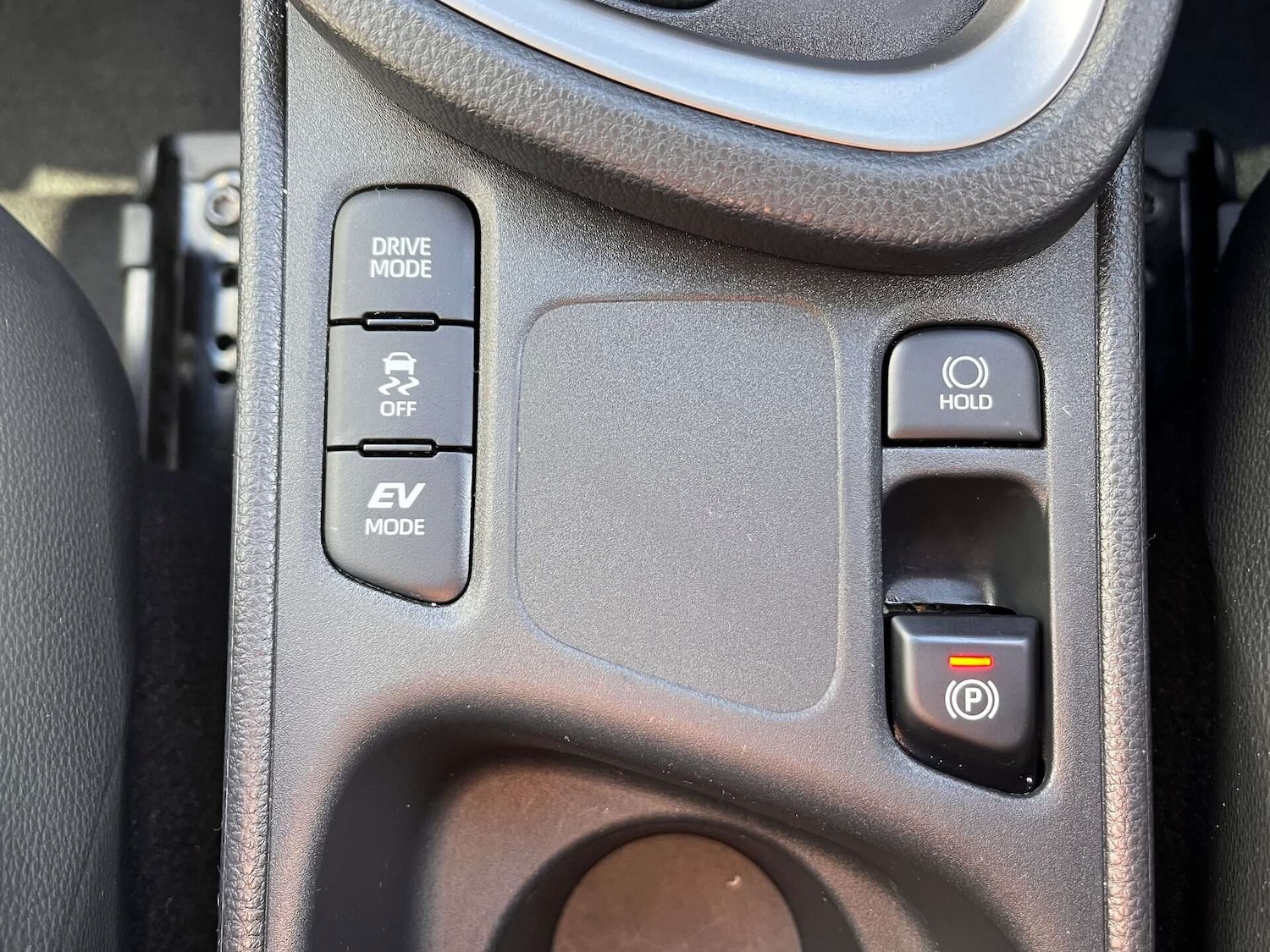 Used Toyota Yaris Cross 2022 for sale - 76957853: Photo 54