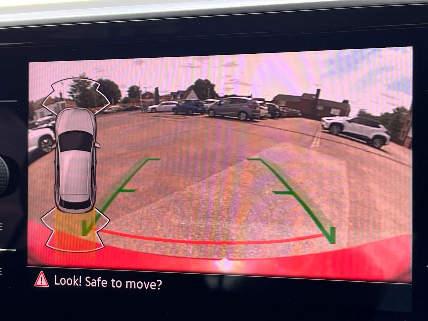 Used Volkswagen T-Roc 2022 for sale - 76905340: Photo 28