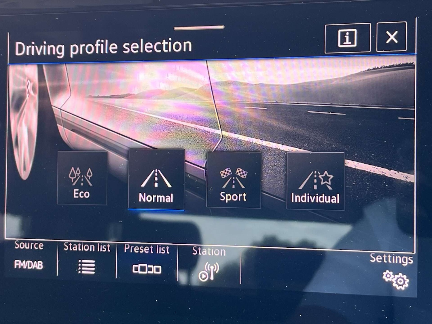 Used Volkswagen T-Roc 2022 for sale - 76905340: Photo 42