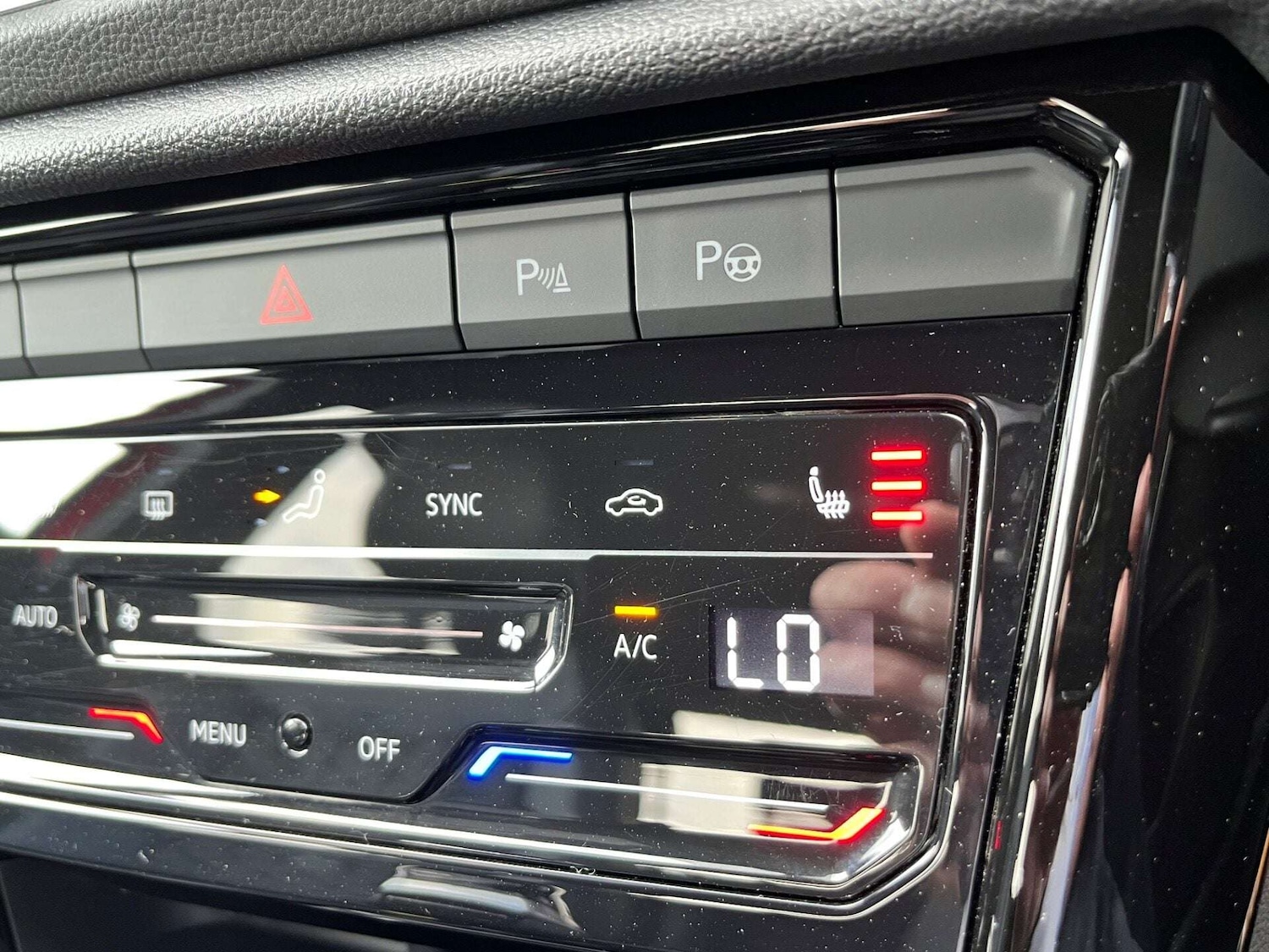 Used Volkswagen T-Roc 2022 for sale - 76905340: Photo 47