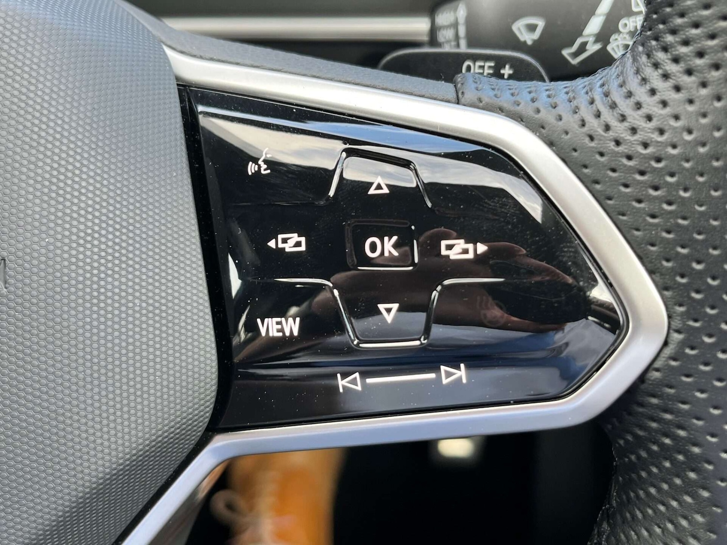 Used Volkswagen T-Roc 2022 for sale - 76905340: Photo 54