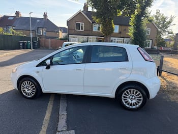Used Fiat Punto 2013 for sale - 79606427: Photo