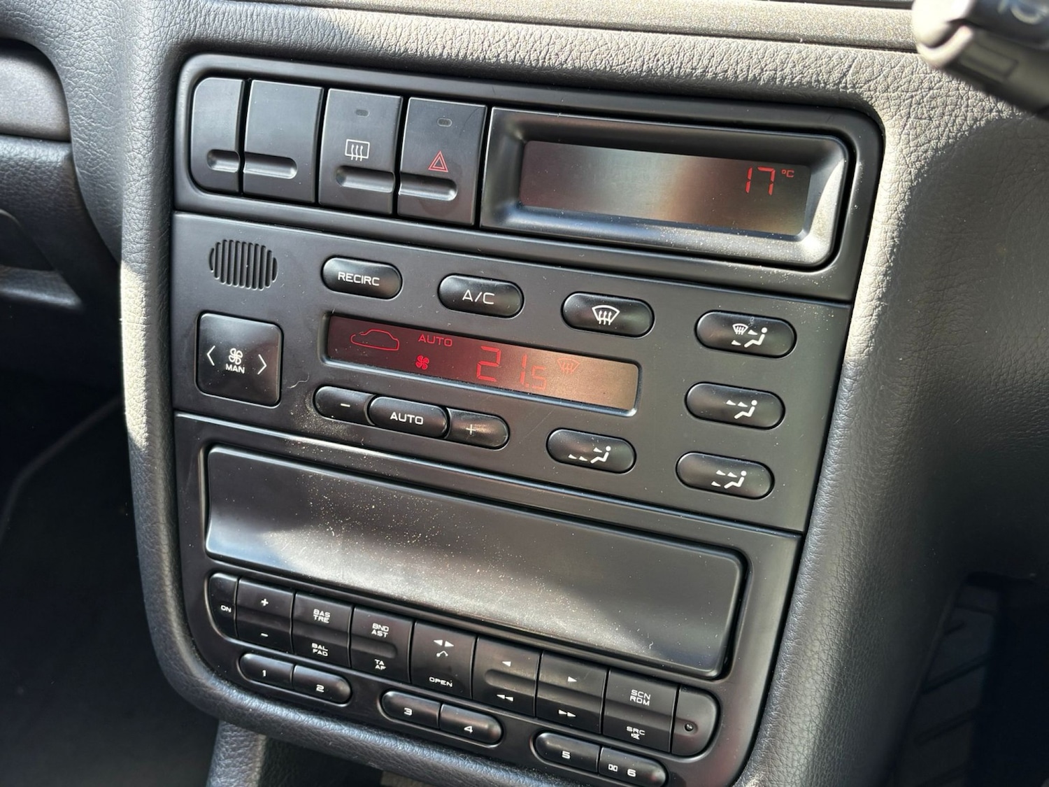 Used Peugeot 406 1998 for sale - 77636965: Photo 27