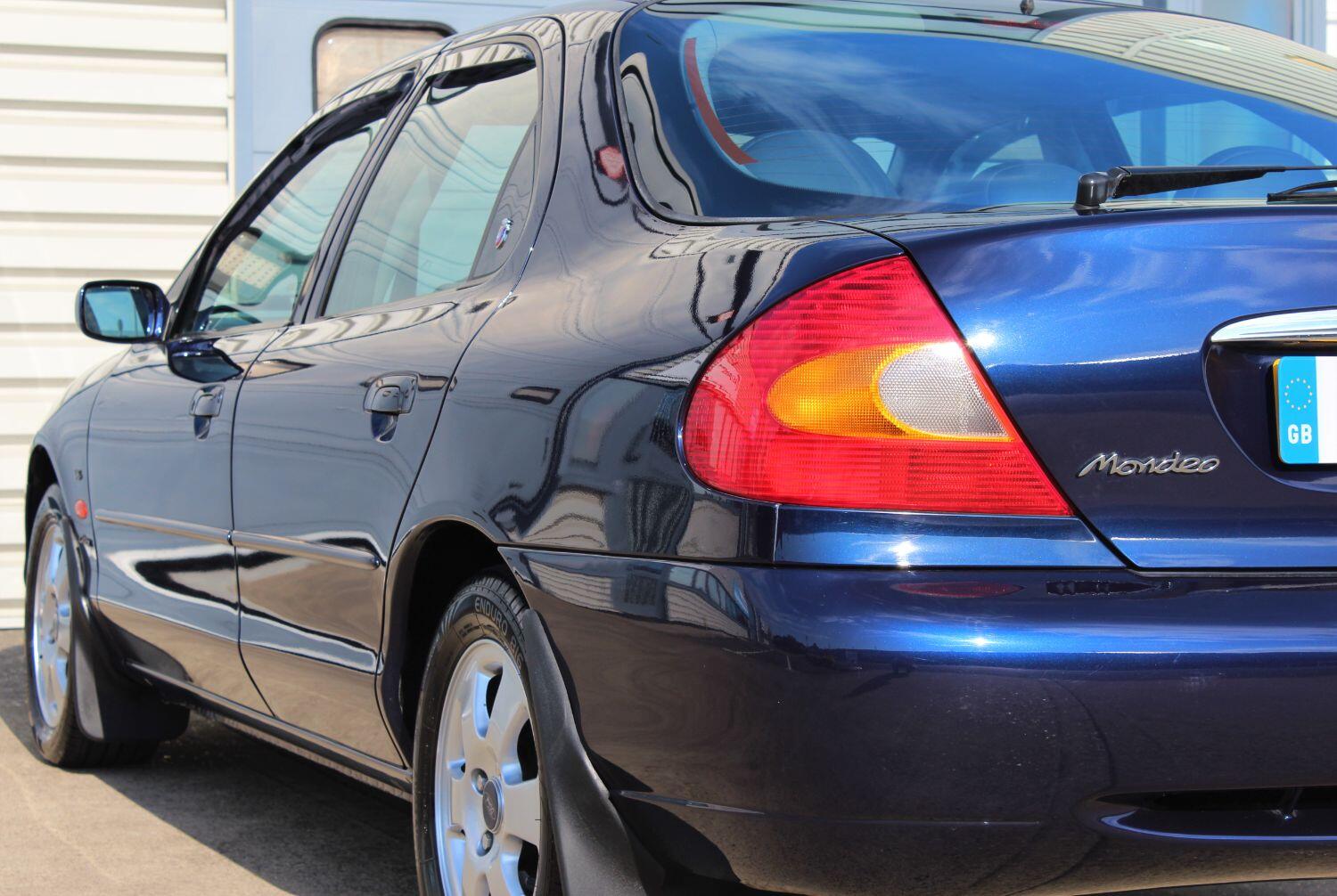 Used Ford Mondeo 1996 for sale - 76769366: Photo 31