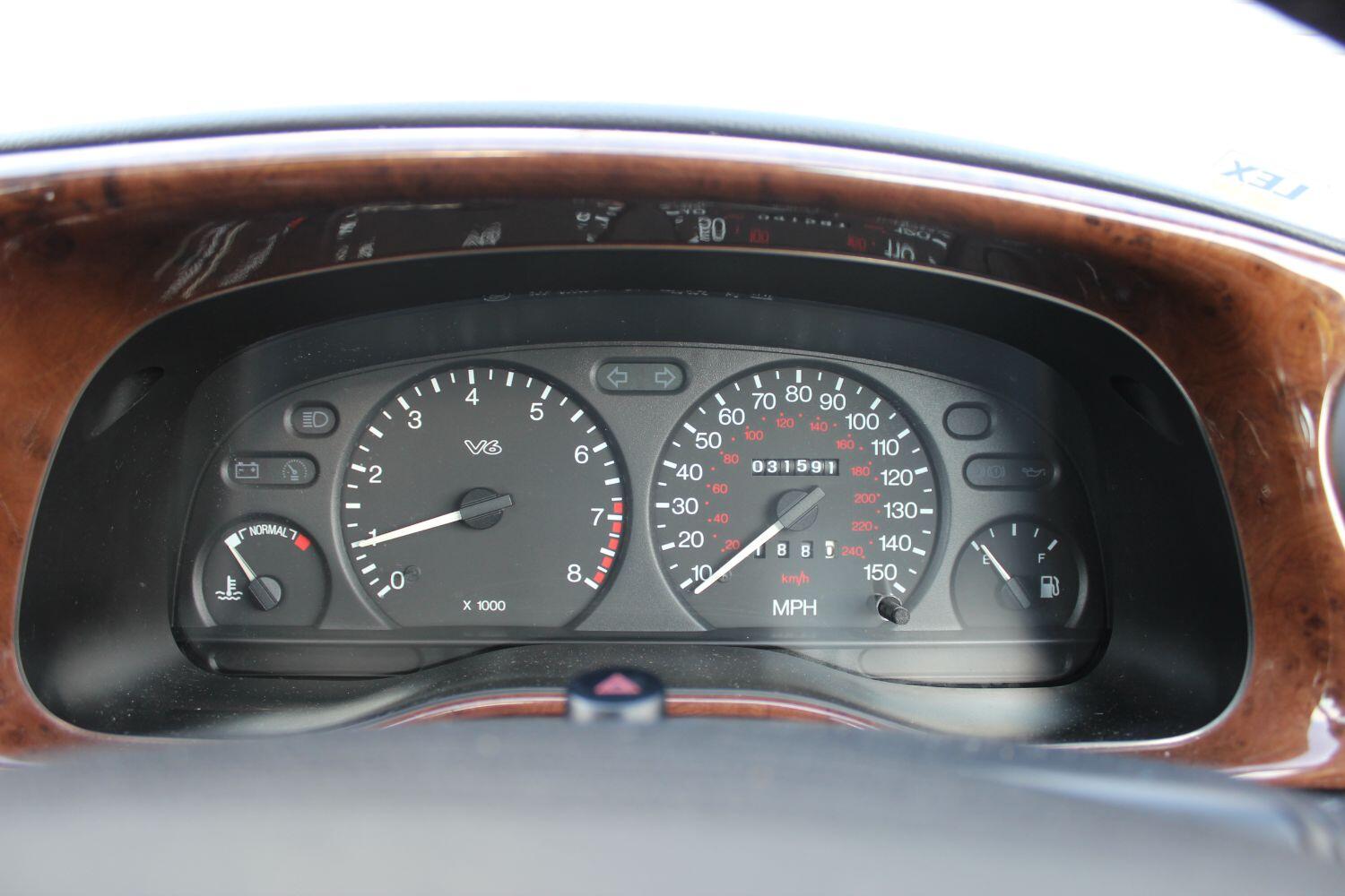 Used Ford Mondeo 1996 for sale - 77464871: Photo 19