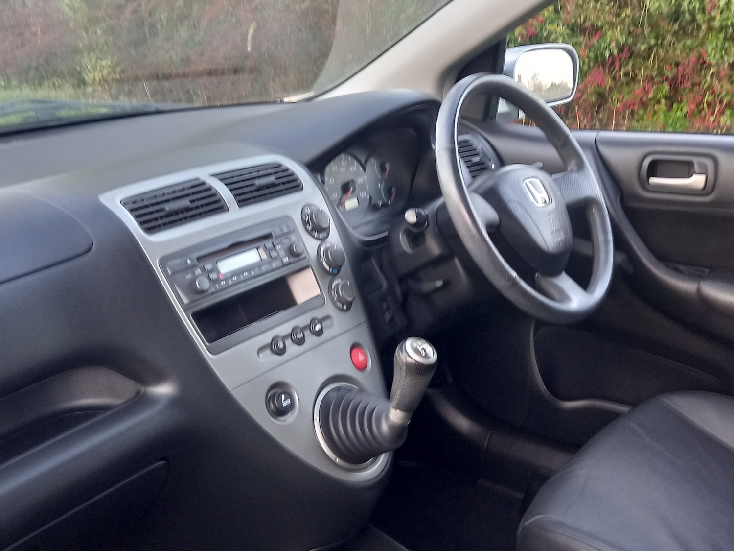 Used Honda Civic 2003 for sale - 76418374: Photo 17