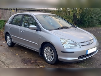 Used Honda Civic 2003 for sale - 76418374: Photo