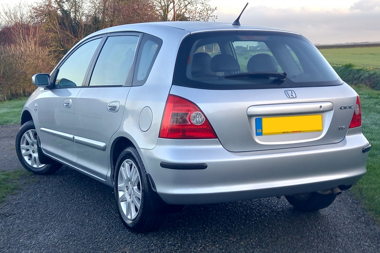 Used Honda Civic 2003 for sale - 76418374: Photo 31