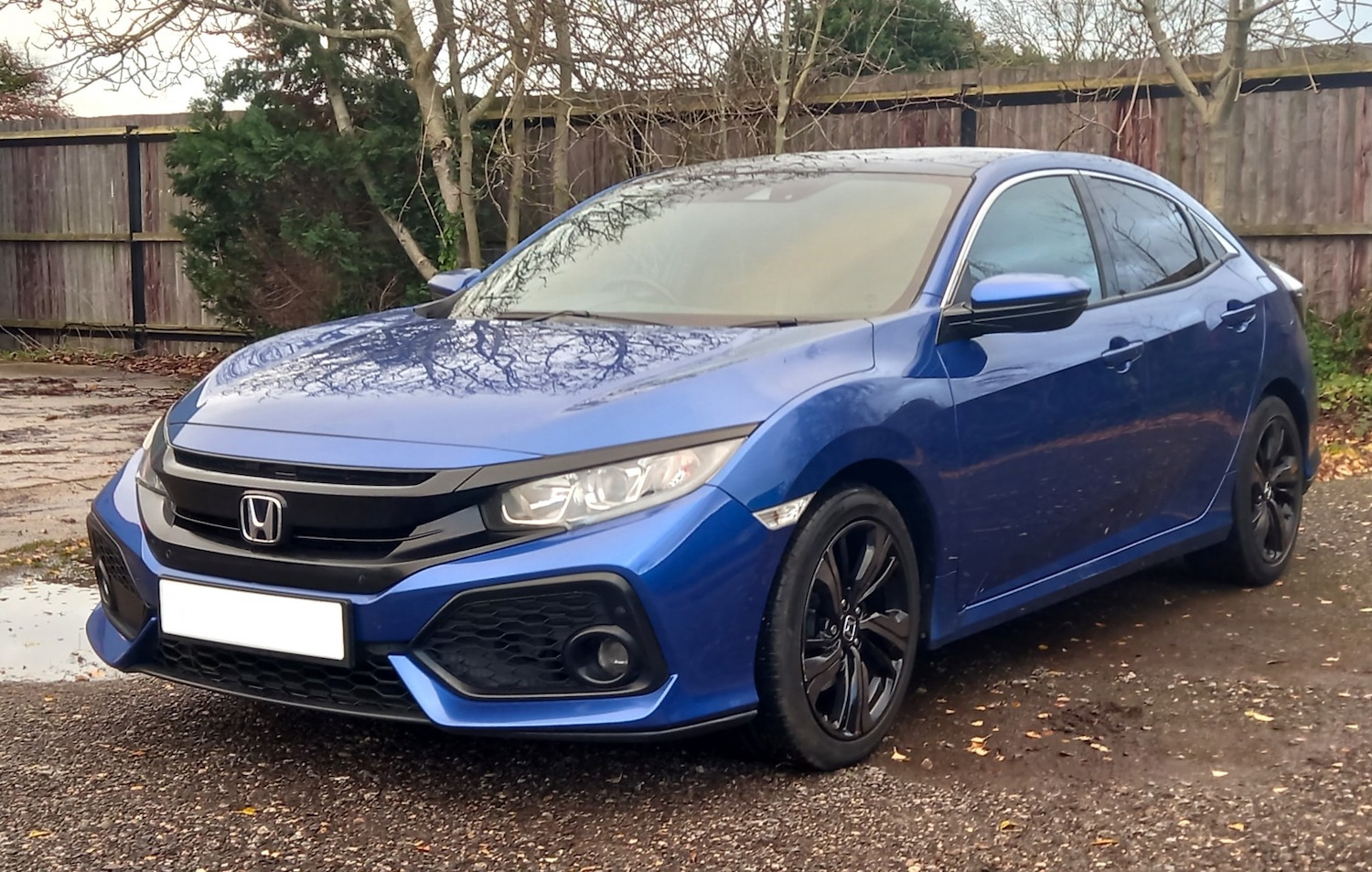 Used Honda Civic 2018 for sale - 76891750: Photo 5