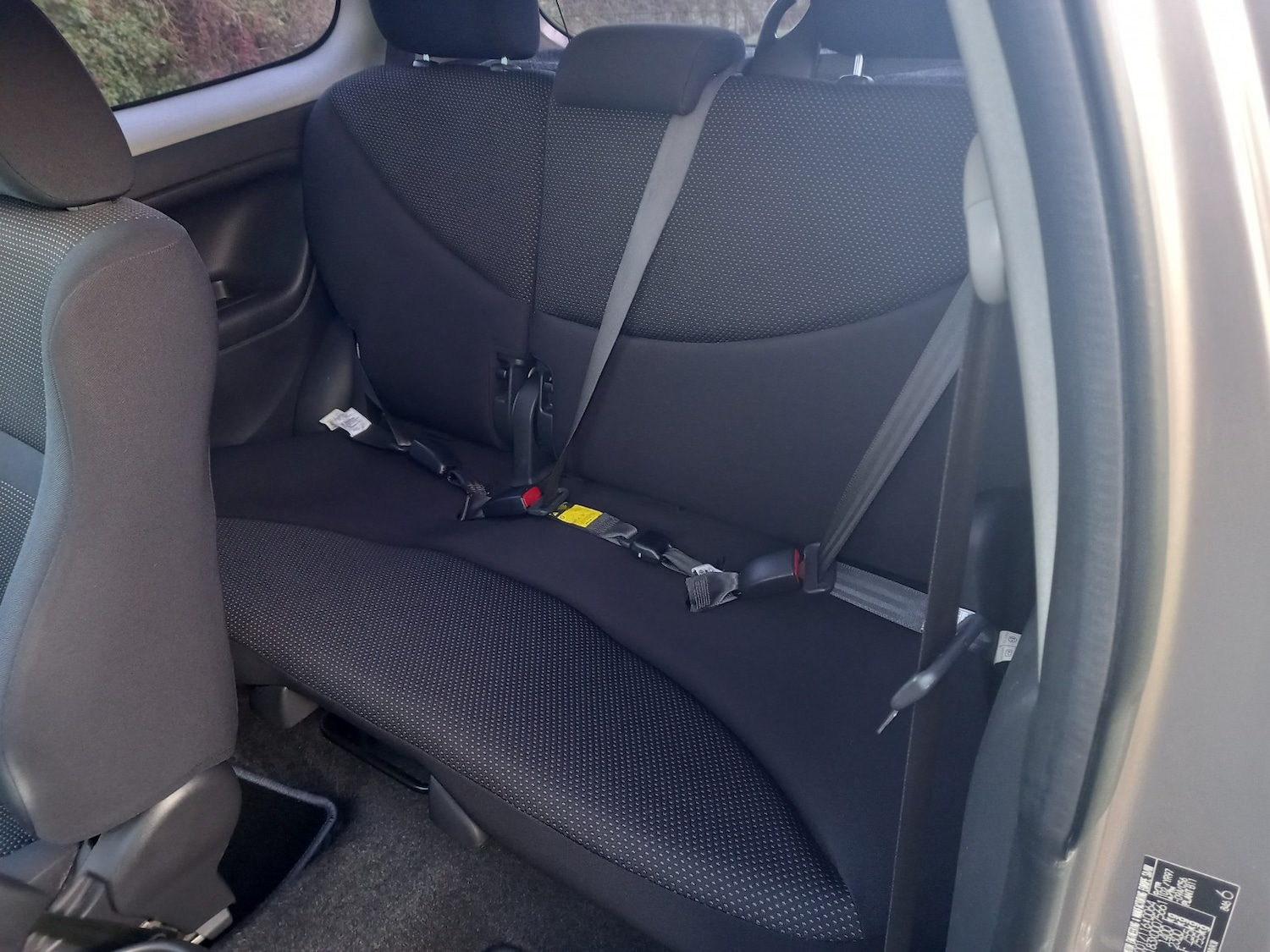 Used Toyota Yaris 2005 for sale - 76656186: Photo 19