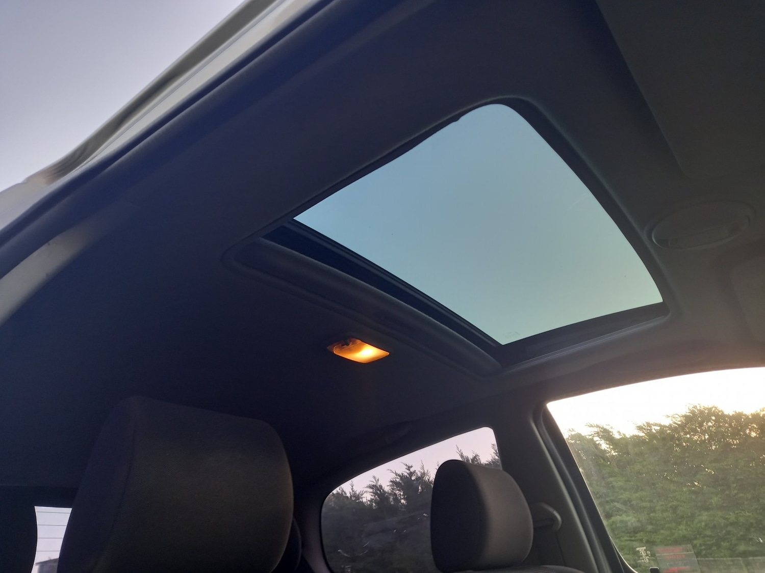 Used Toyota Yaris 2005 for sale - 76656186: Photo 23