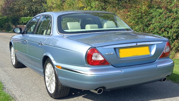 Used Jaguar XJ 2003 for sale - 76293192: Photo 12