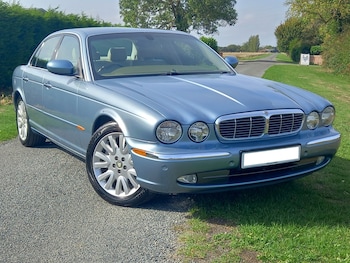 Jaguar - XJ