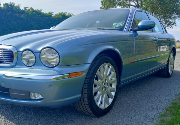Used Jaguar XJ 2003 for sale - 76293192: Photo 31