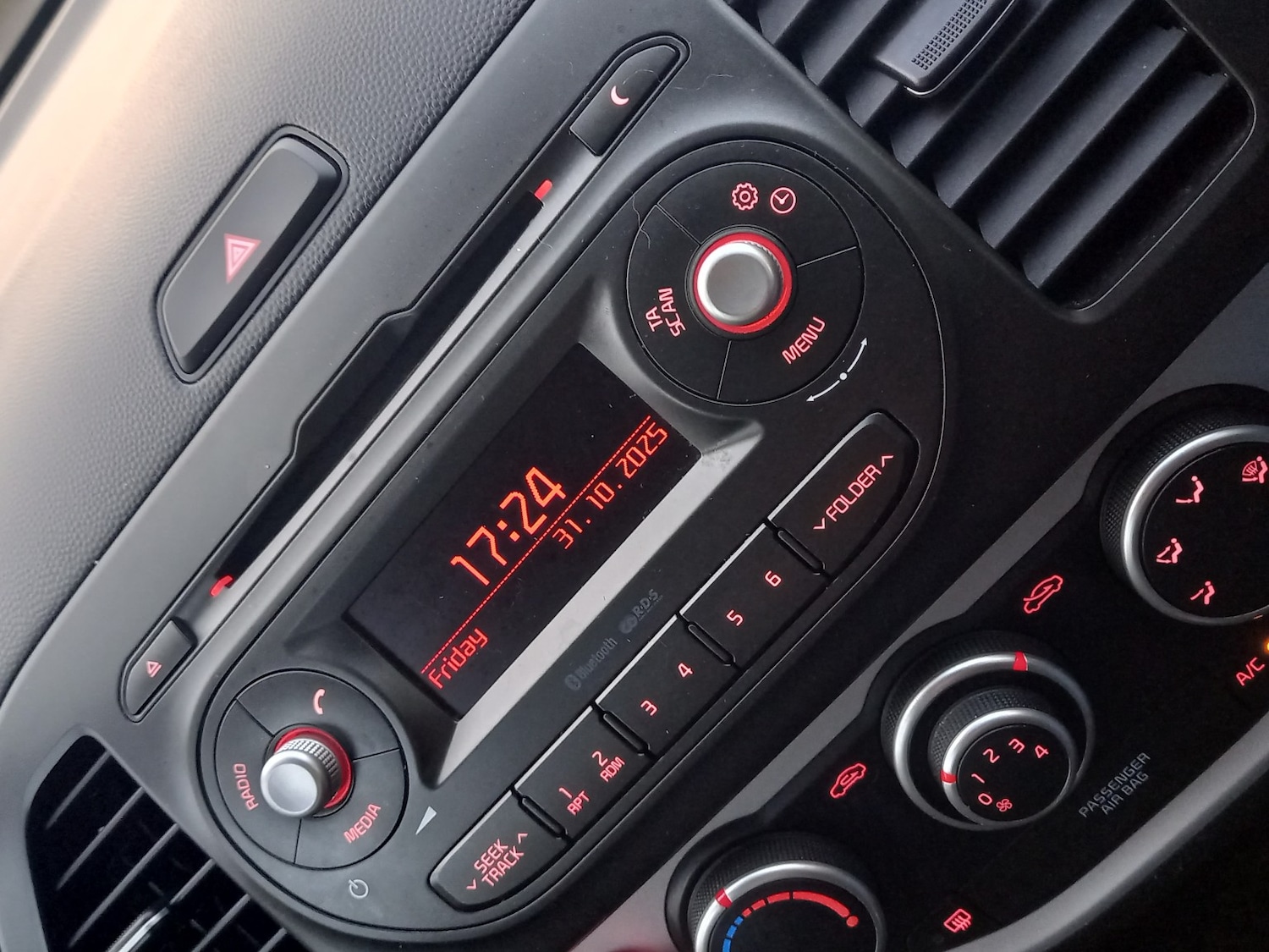 Used Kia Picanto 2016 for sale - 76769474: Photo 22