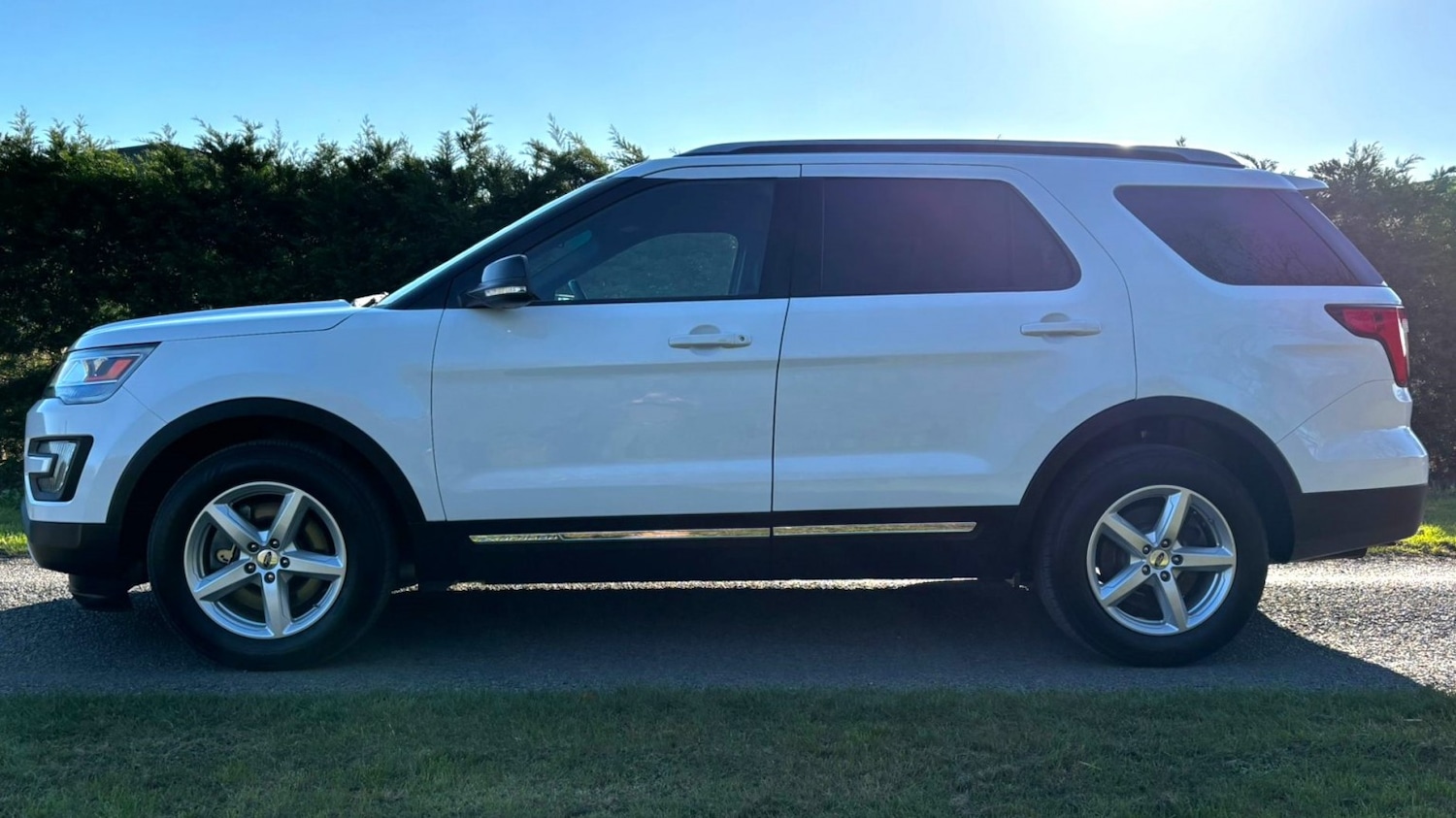 Used Ford Explorer 2017 for sale - 77636987: Photo 10