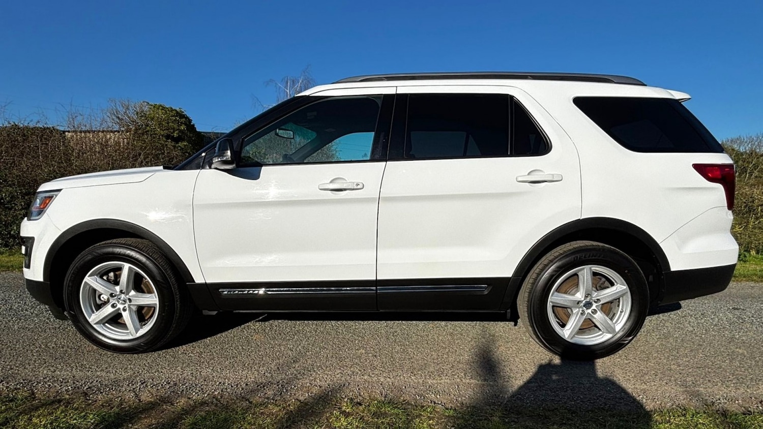 Used Ford Explorer 2017 for sale - 77636987: Photo 11