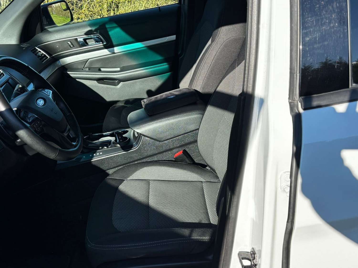 Used Ford Explorer 2017 for sale - 77636987: Photo 23