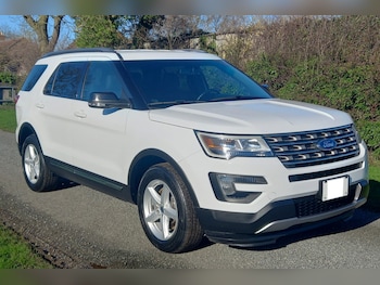 Used Ford Explorer 2017 for sale - 77636987: Photo