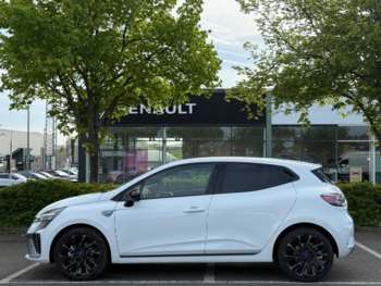 Used Renault Clio 2024 for sale - 74436574: Photo