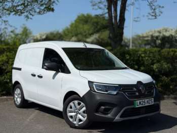 2025 (25) - ML19 90kW 44kWh Advance [Safety] Van Auto