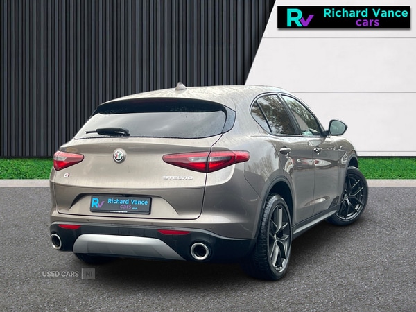 Used Alfa Romeo Stelvio 2018 for sale - 76458336: Photo 6