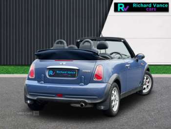 Used MINI Convertible 2005 for sale - 74946432: Photo