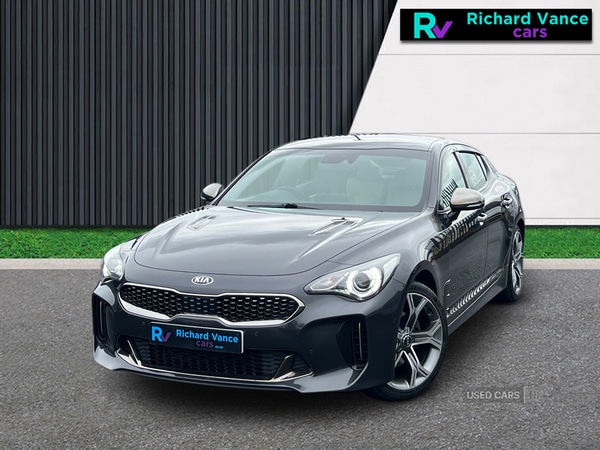 Used Kia Stinger 2019 for sale - 78059197: Photo 2