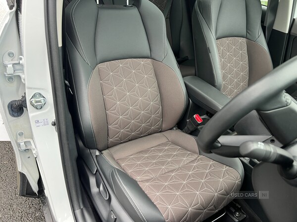 Used Toyota Yaris Cross 2023 for sale - 77479800: Photo 45