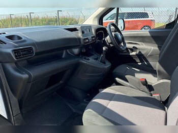 Used Citroen Berlingo 2020 for sale - 75646231: Photo