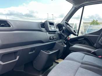 Used Renault Master 2023 for sale - 74920555: Photo