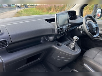 Used Peugeot Partner 2023 for sale - 75741015: Photo