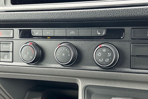 Used Volkswagen California 2024 for sale - 74990843: Photo 17