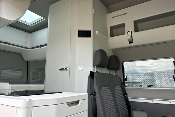 Used Volkswagen California 2024 for sale - 74990843: Photo 35