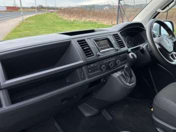 Used Volkswagen Transporter Shuttle 2019 for sale - 75031108: Photo