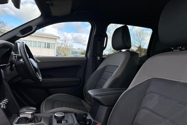 Used Volkswagen Amarok 2024 for sale - 76227294: Photo 16