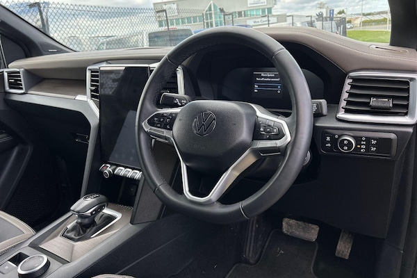 Used Volkswagen Amarok 2024 for sale - 76227294: Photo 6