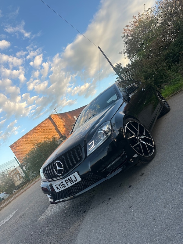 Used Mercedes-Benz C-Class 2015 for sale - 76190161: Photo 10
