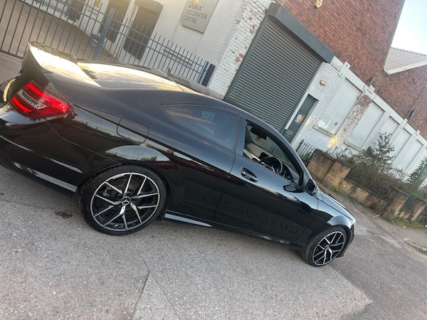 Used Mercedes-Benz C-Class 2015 for sale - 76190161: Photo 13